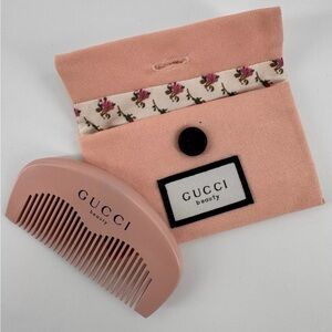 Gucci Pink Comb with Floral Accent Pouch NEW